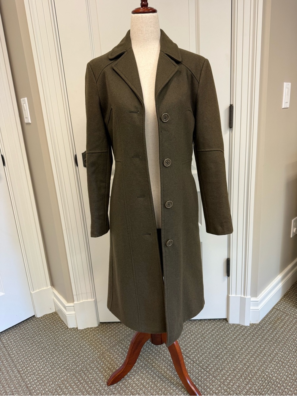 Kenneth Cole Reaction Olive Green Long Wool Blend Coat, Size 2